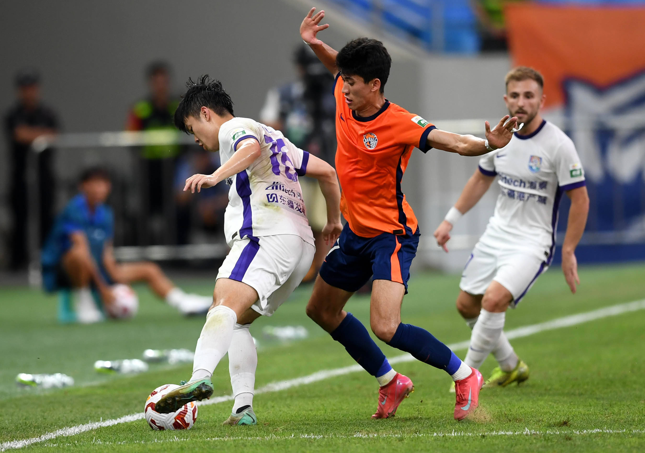 对阵曼城的 对阵曼城的