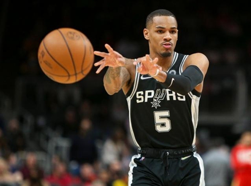 对抗中保持 对抗中保持